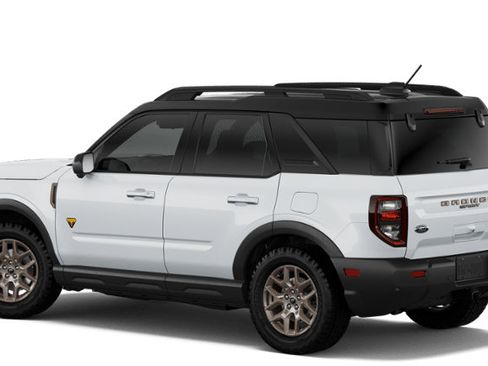 New 2026 Ford Bronco Sport Badlands AWD/4WD image 2
