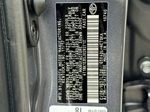 Used 2018 Toyota Avalon Touring image 29