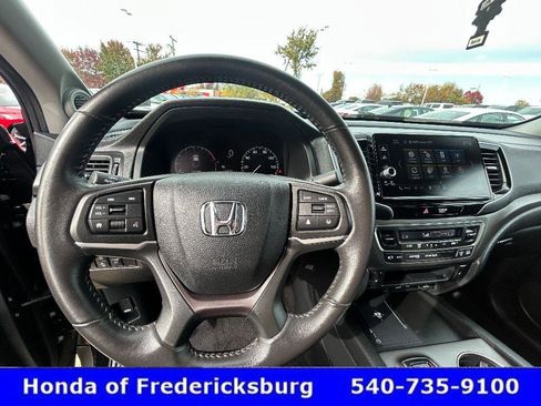 Certified 2025 Honda Ridgeline RTL image 22
