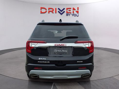 Used 2020 GMC Acadia SLT w/ Premium Package image 6