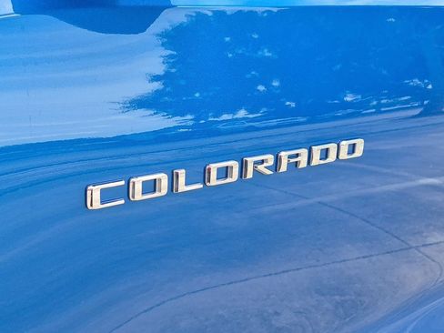 Used 2024 Chevrolet Colorado W/T w/ WT Convenience Package RWD image 6