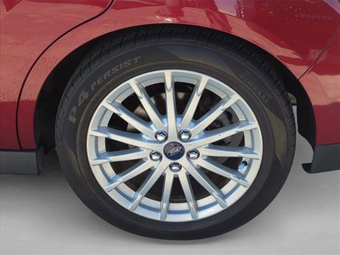 Used 2013 Ford C-MAX SEL image 9