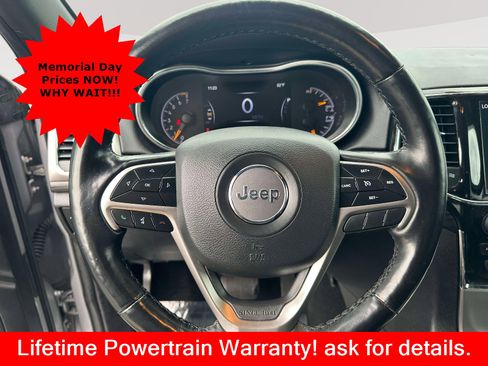 Used 2021 Jeep Grand Cherokee Laredo X AWD/4WD image 15