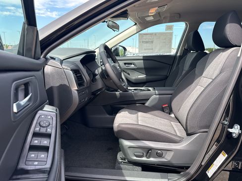 New 2026 Nissan Rogue SV AWD/4WD image 11
