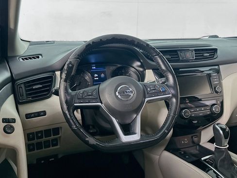 Used 2020 Nissan Rogue Sport SL w/ Premium Package FWD image 18