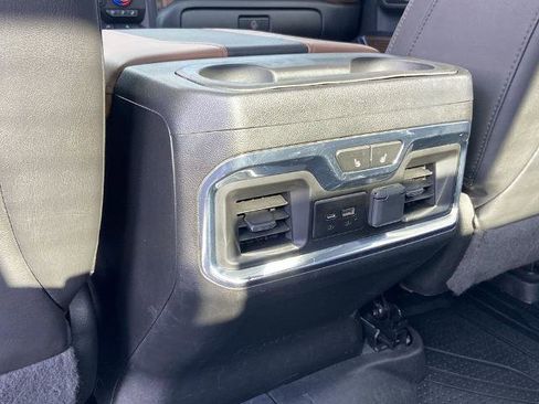 Used 2023 Chevrolet Silverado 3500 High Country image 18