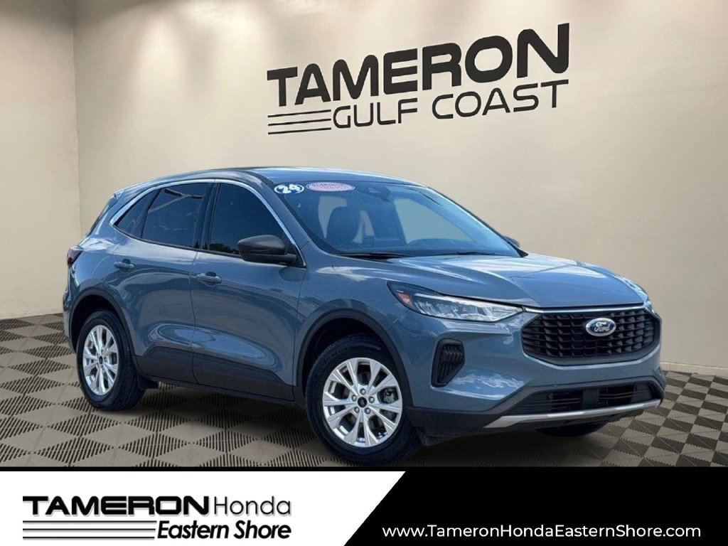 Used 2024 Ford Escape Active FWD image 1