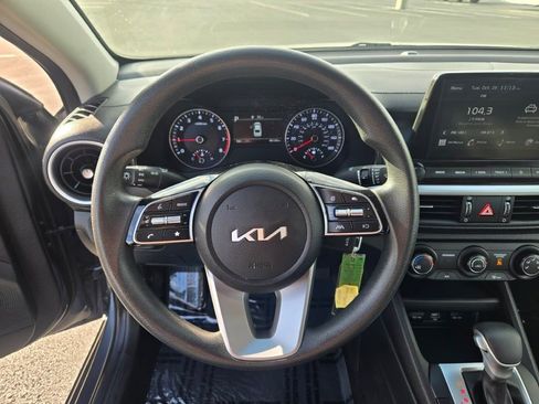 Used 2023 Kia Forte LXS image 30