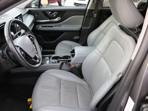 Used 2021 Lincoln Corsair Reserve w/ Equipment Group 201A image 28