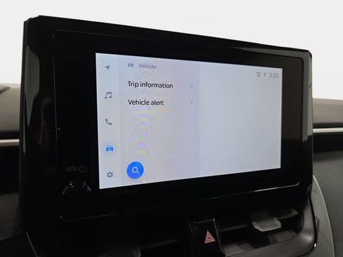 Certified 2025 Toyota Corolla LE image 17