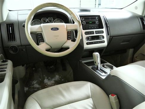 Used 2009 Ford Edge Limited image 4