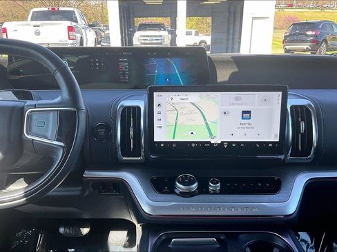 Used 2025 Ford Expedition Max Platinum image 12