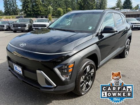 Certified 2025 Hyundai Kona SEL AWD/4WD image 1