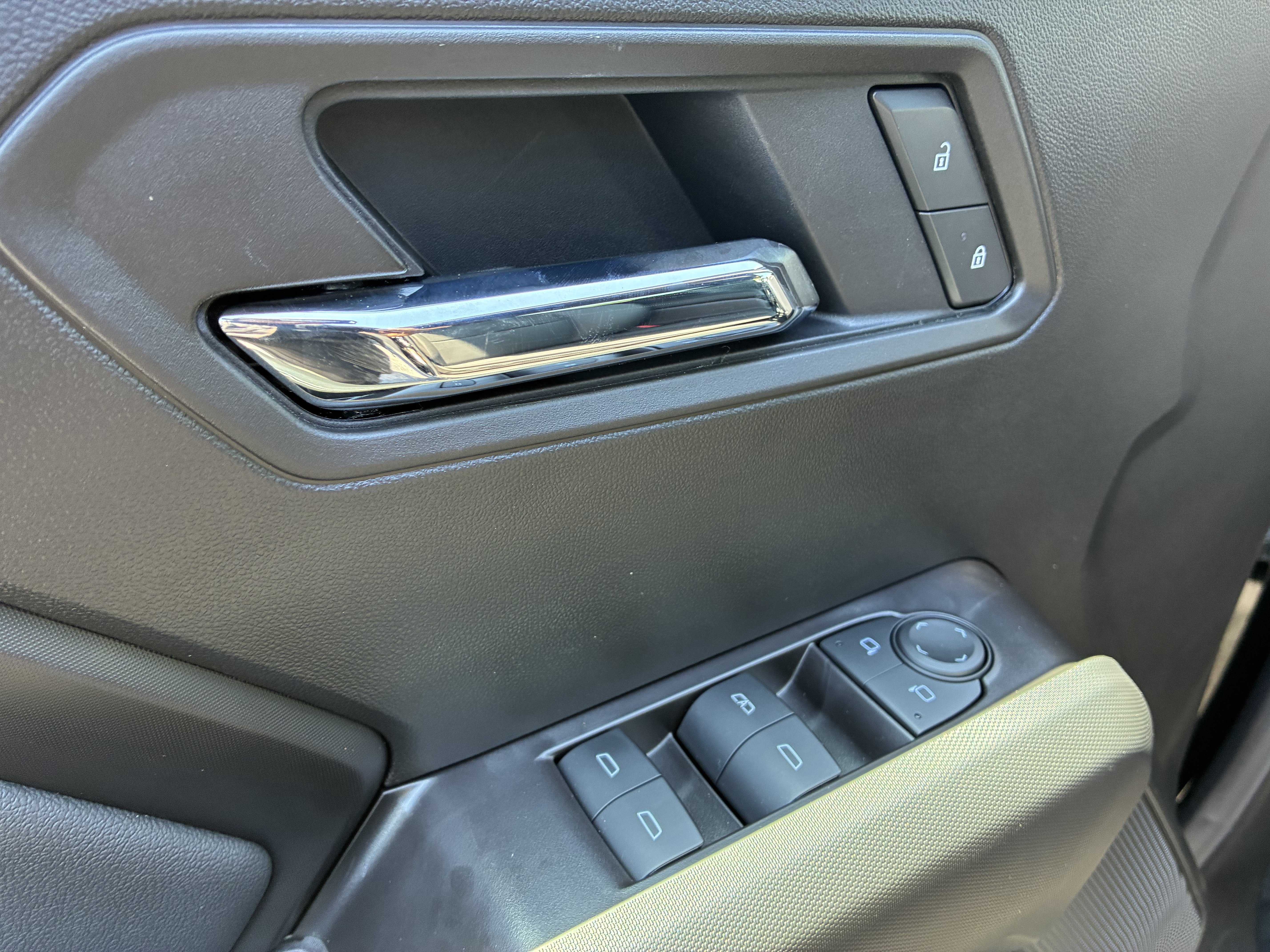 New 2026 Chevrolet Colorado LT w/ LT Convenience Package RWD image 24