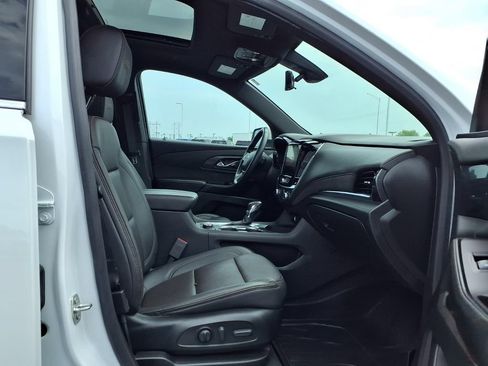 Used 2023 Chevrolet Traverse High Country w/ LPO, Floor Liner Package FWD image 29