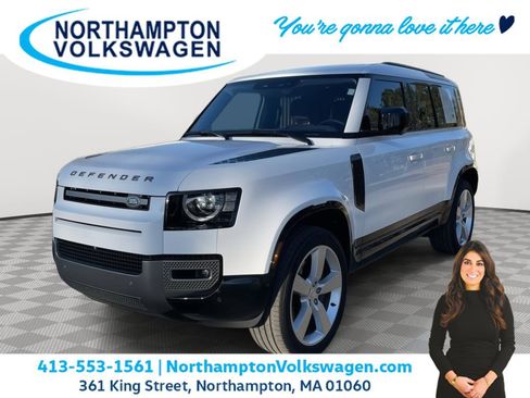 Used 2024 Land Rover Defender 110 X-Dynamic SE AWD/4WD image 1