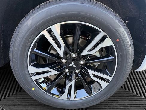 New 2026 Mitsubishi Eclipse Cross SEL image 33