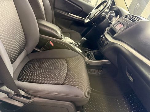 Used 2013 Dodge Journey SXT AWD/4WD image 20