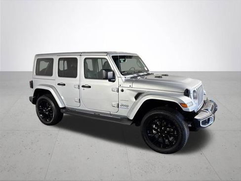 Certified 2023 Jeep Wrangler Unlimited Sahara w/ Cold Weather Group AWD/4WD image 5