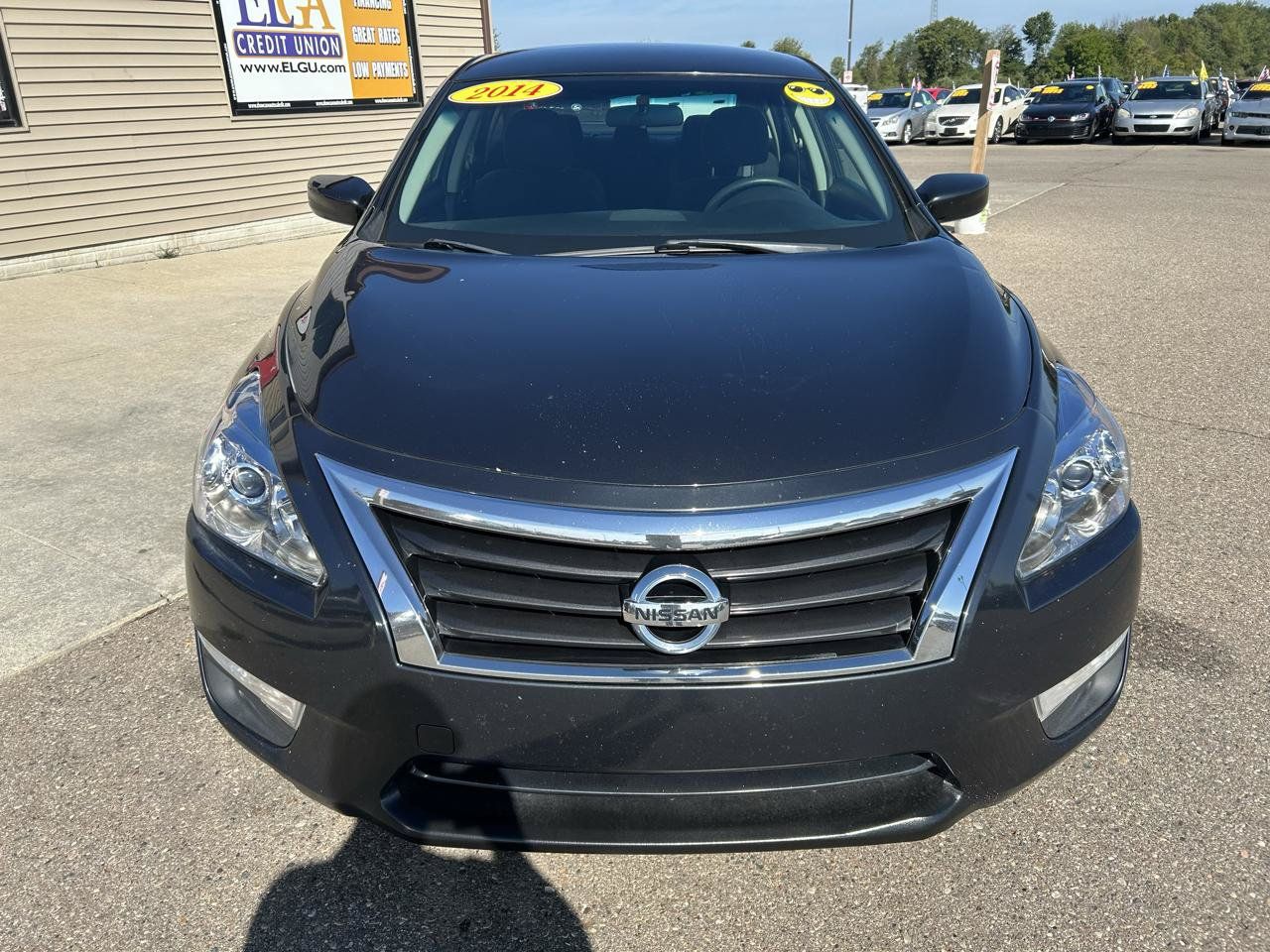 Used 2014 Nissan Altima 2.5 S FWD image 2