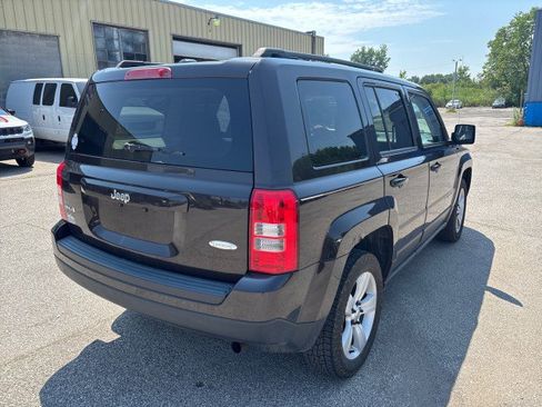 Used 2014 Jeep Patriot Latitude image 5