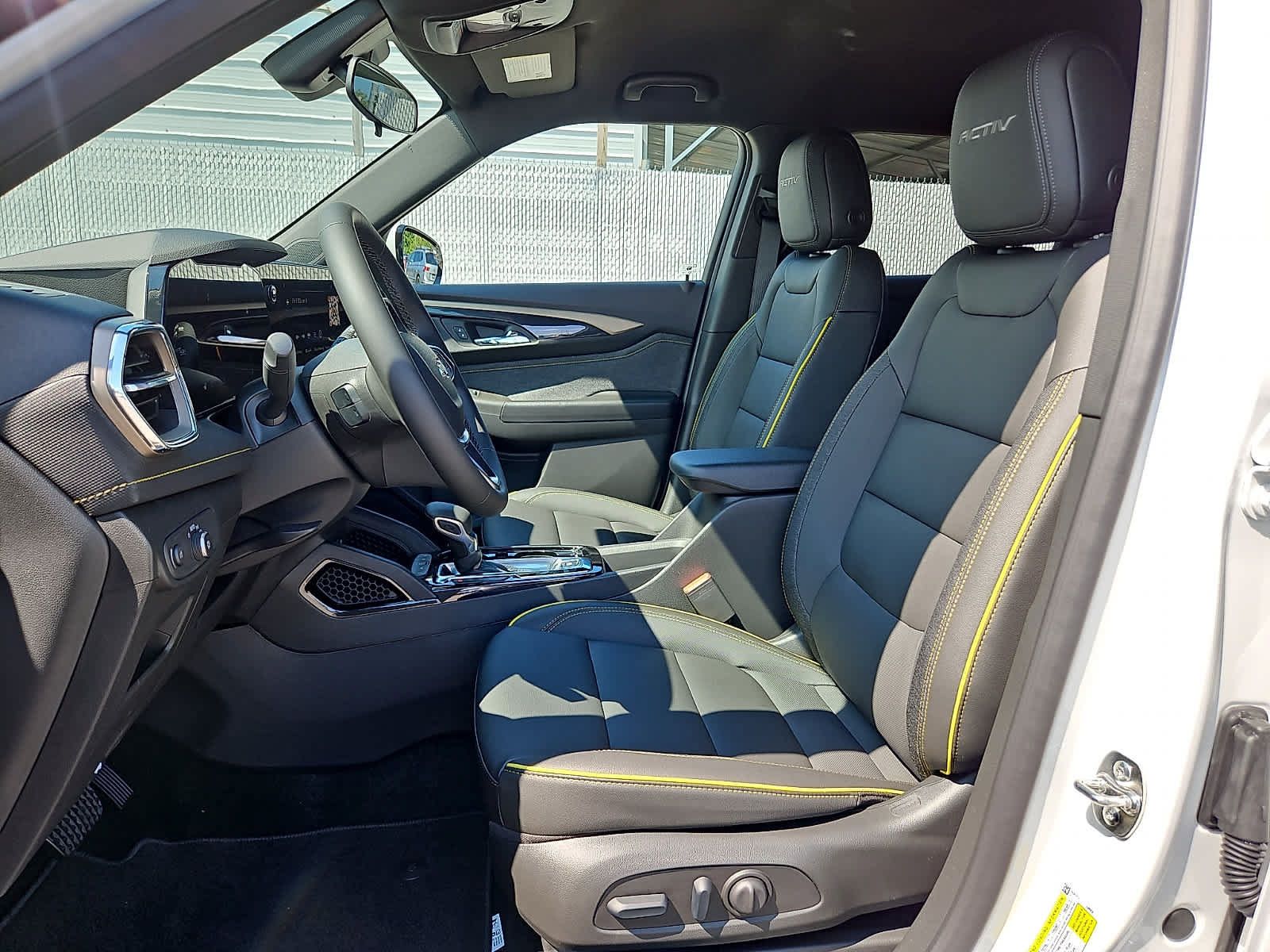 New 2026 Chevrolet TrailBlazer ACTIV w/ Driver Confidence Package FWD image 11