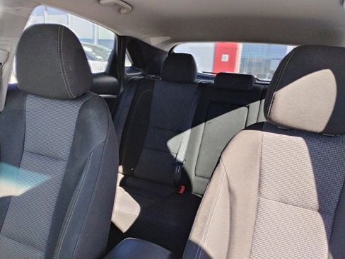 Used 2016 Hyundai Elantra GT image 12