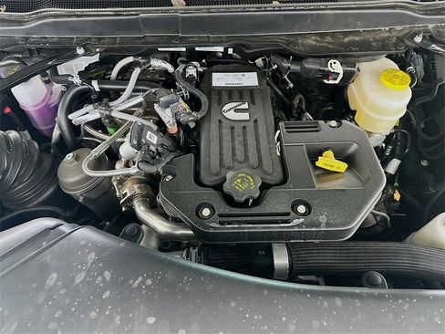 New 2026 RAM 3500 Limited image 18