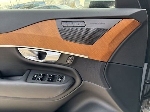 Certified 2023 Volvo XC90 T8 Plus w/ Protection Package Premier image 25