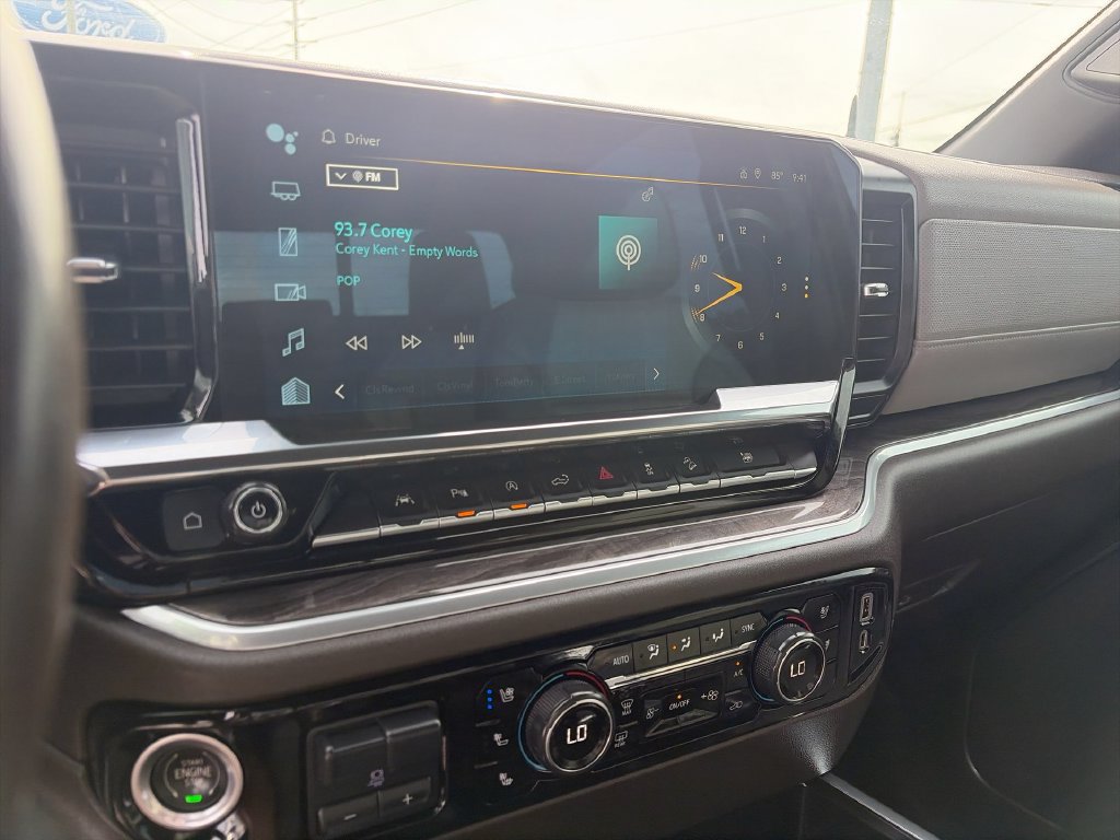 Certified 2022 Chevrolet Silverado 1500 LTZ w/ LTZ Premium Package AWD/4WD image 20