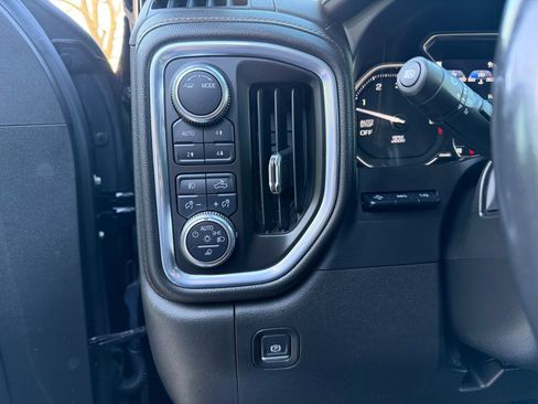 Used 2021 GMC Sierra 1500 AT4 w/ AT4 Value Package image 12