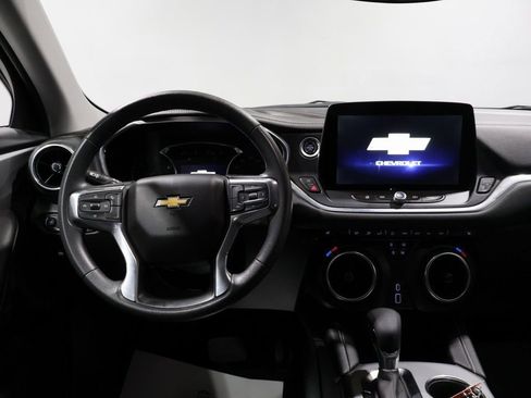 Used 2025 Chevrolet Blazer LT image 15