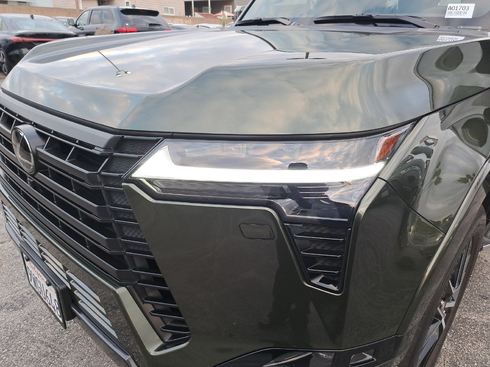 Used 2025 Lexus GX 550 w/ Accessory Package (Z1) AWD/4WD image 12