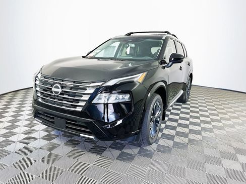 New 2026 Nissan Rogue Platinum w/ Platinum Premium Package image 5