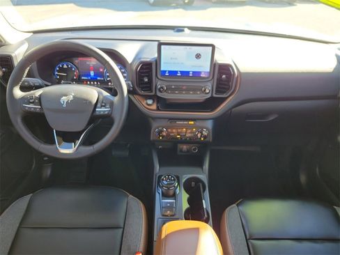 Used 2024 Ford Bronco Sport Outer Banks image 19