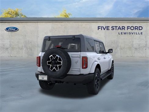 New 2025 Ford Bronco Outer Banks image 8