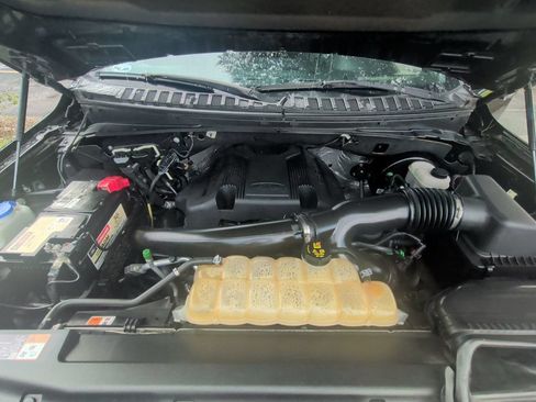 Used 2018 Ford Expedition Max Limited w/ Equipment Group 301A RWD image 11