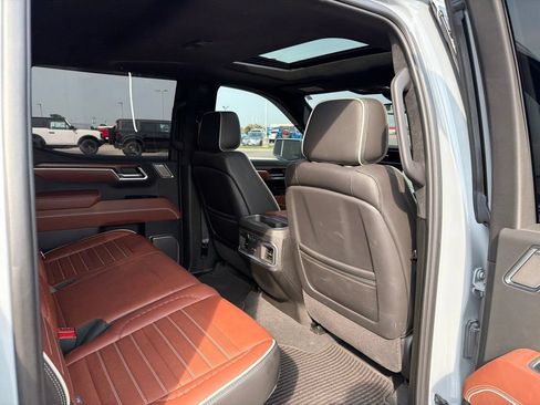 Used 2025 GMC Sierra 1500 Denali Ultimate AWD/4WD image 20