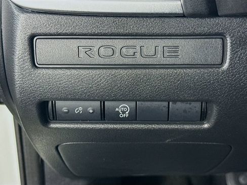 Certified 2024 Nissan Rogue S image 18