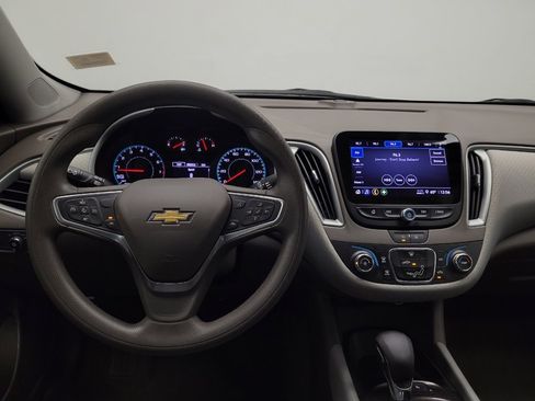 Used 2023 Chevrolet Malibu LS FWD image 22