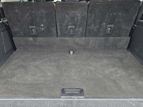 Certified 2025 Ford Expedition Max Platinum image 36