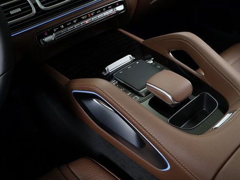 Certified 2026 Mercedes-Benz GLE 450 4MATIC image 25