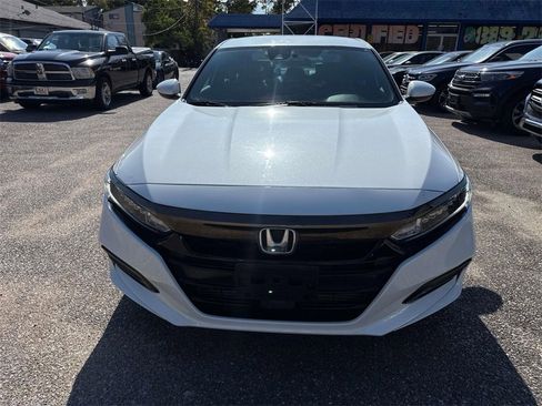 Used 2020 Honda Accord Sport image 2