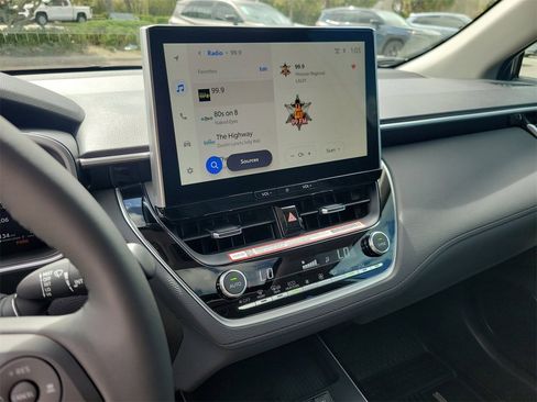 New 2026 Toyota Corolla Cross XLE image 24