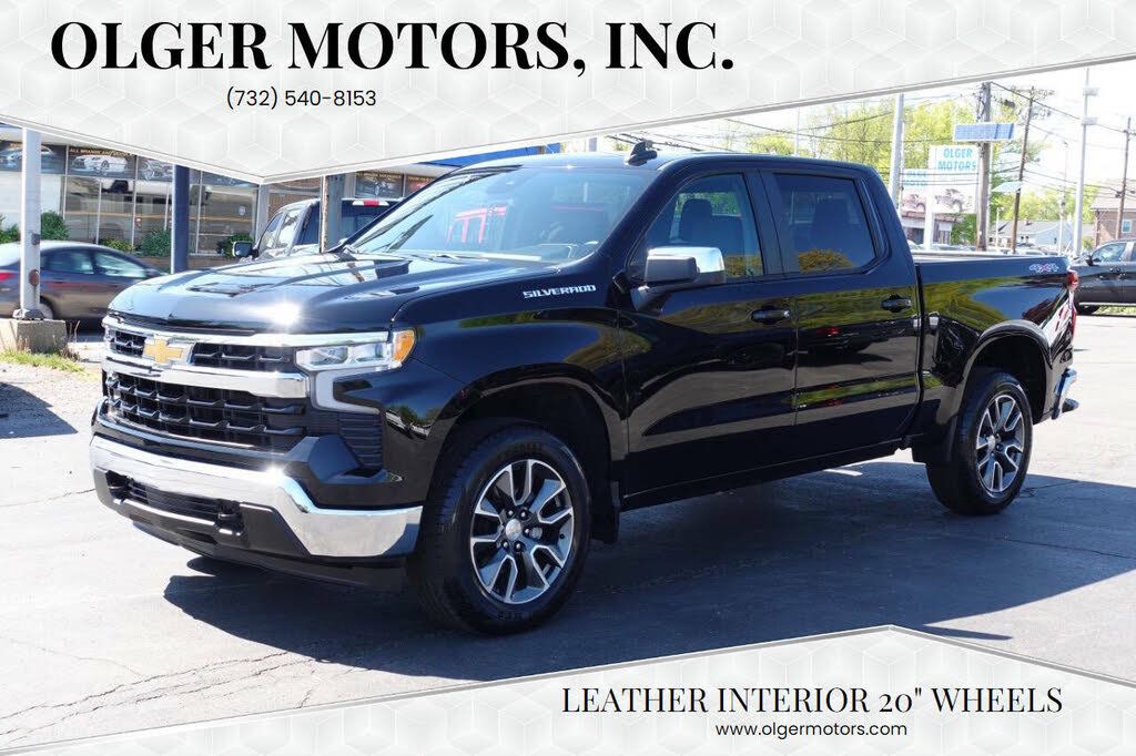 Used 2023 Chevrolet Silverado 1500 LT AWD/4WD image 1