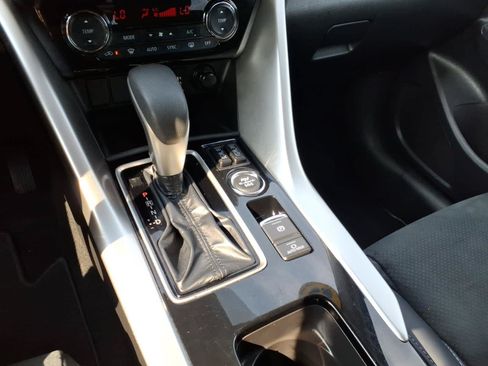 Used 2025 Mitsubishi Eclipse Cross SE AWD/4WD image 21