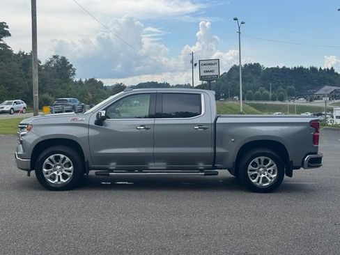 Used 2024 Chevrolet Silverado 1500 LTZ w/ LTZ Convenience Package II AWD/4WD image 4
