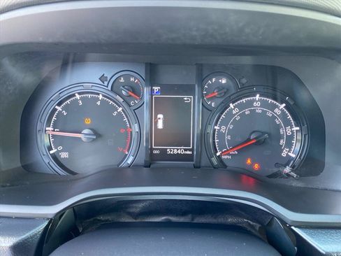 Used 2022 Toyota 4Runner SR5 Premium AWD/4WD image 21