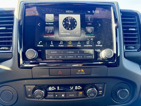 Used 2022 Nissan Frontier Pro-X w/ Pro-X Premium Package image 19