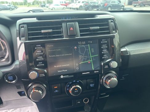 Used 2023 Toyota 4Runner TRD Off-Road Premium image 16